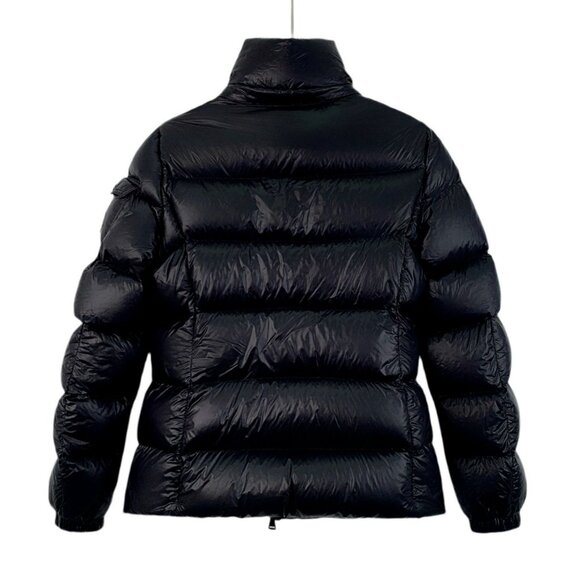 CW0323 Moncler Black Down Puffer Jacket With Zippered Pockets & Logo Patch - Picture 2 of 8